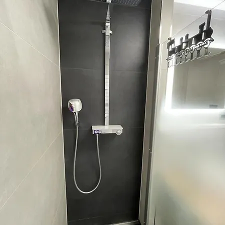 In * مايكامير